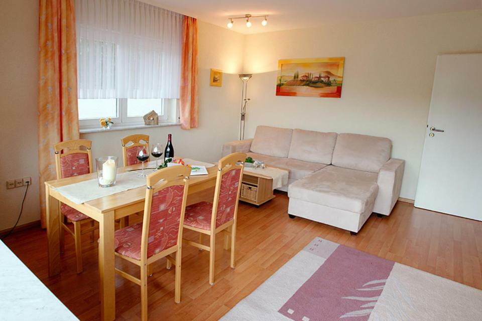 Pension Bergterrasse Annweiler am Trifels Ngoại thất bức ảnh