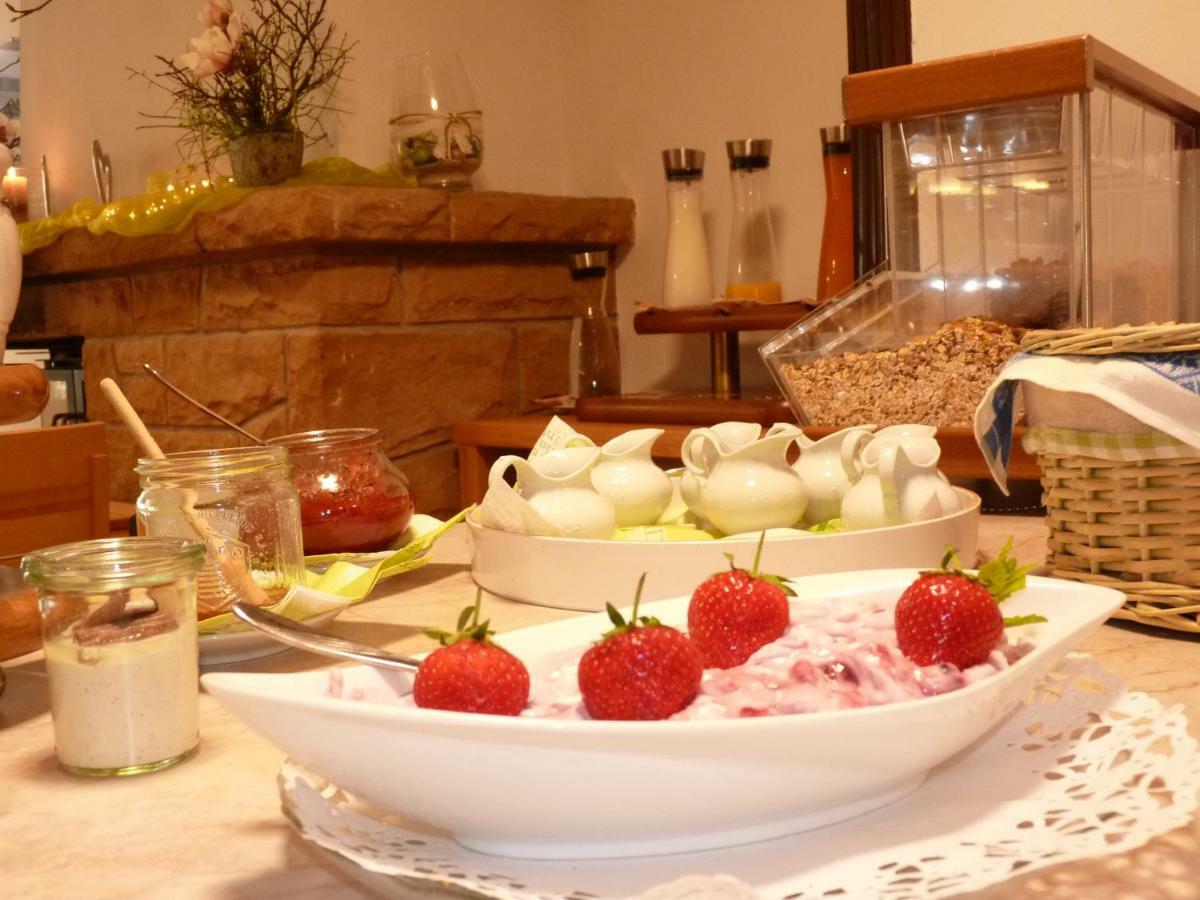 Pension Bergterrasse Annweiler am Trifels Ngoại thất bức ảnh
